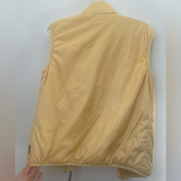 Mec yellow hiking vest - Picture 8 of 10